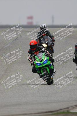 media/Nov-30-2025-TrackDaz (Sun) [[d8b22663df]]/C Group/Session 4 (Outside Grapevine)/